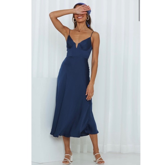 Hello Molly Private Kiss Midi Dress Navy XS - Picture 2 of 6
